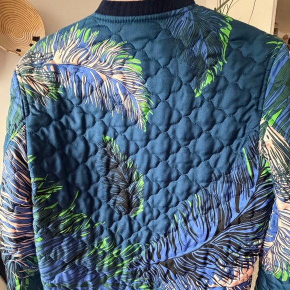 Emilio Pucci Silk Reversible Bomber Jacket Feather Print Blue Size IT 36 XS - Picture 12 of 13